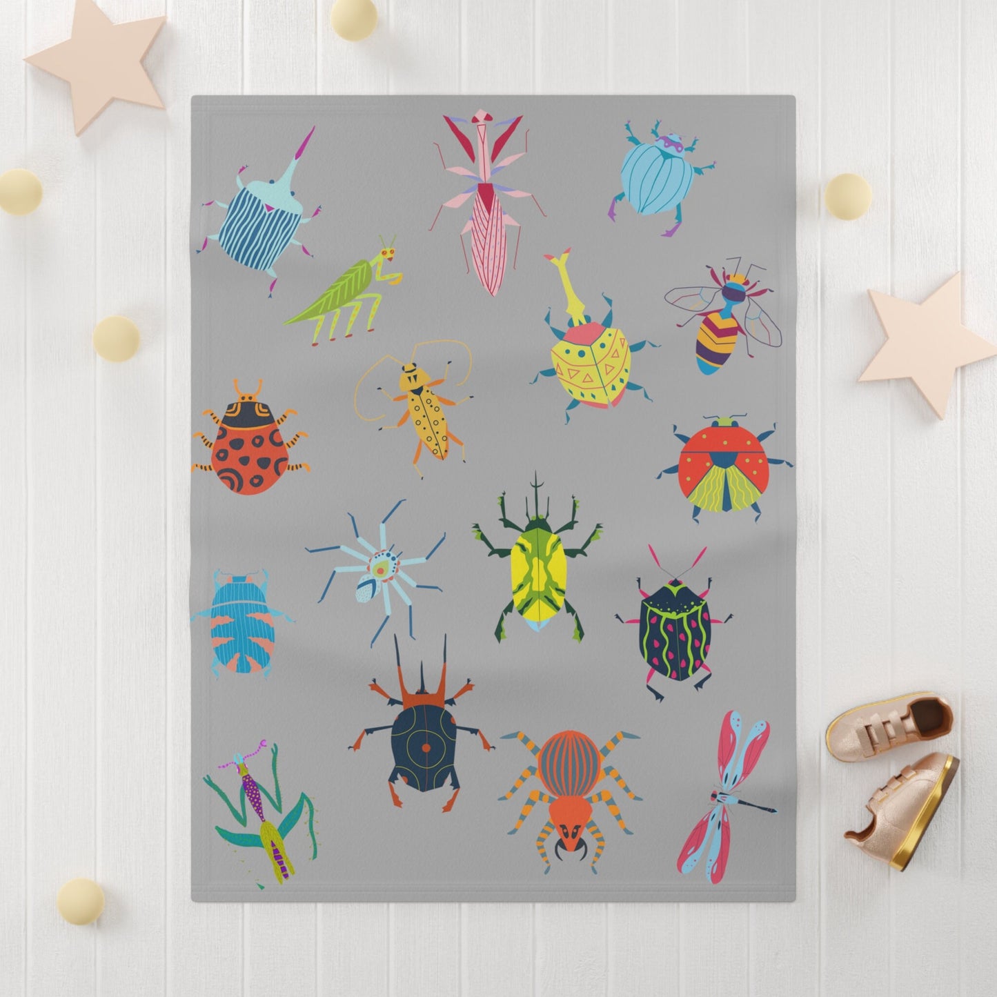 Trendy Baby - WILD CRITTERS soft BLANKET for Bug Lover, baby nursery blanket, baby shower gift, gift for new mom - Grey Fleece Baby Blanket
