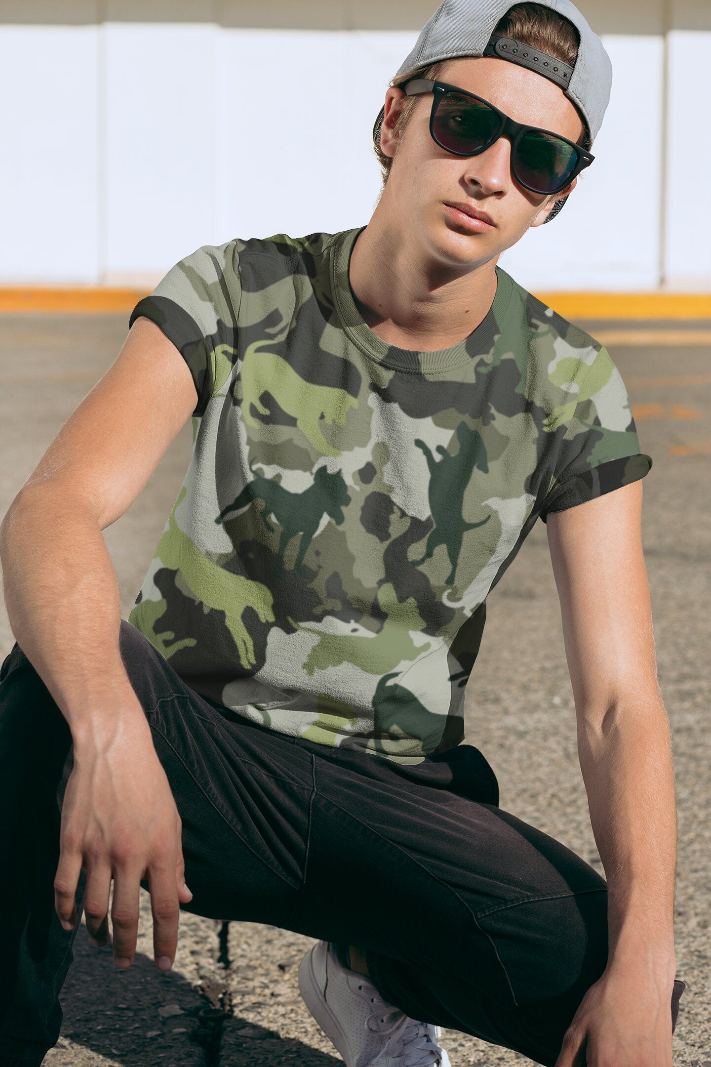 Spot The Dogs, Unique Trendy Camo Dog Shirt, Dog Dad T-shirt, Dog Mom Shirt, Camouflage, Funky Youth Fashion, Army Dog Dad, Military Dog Mom