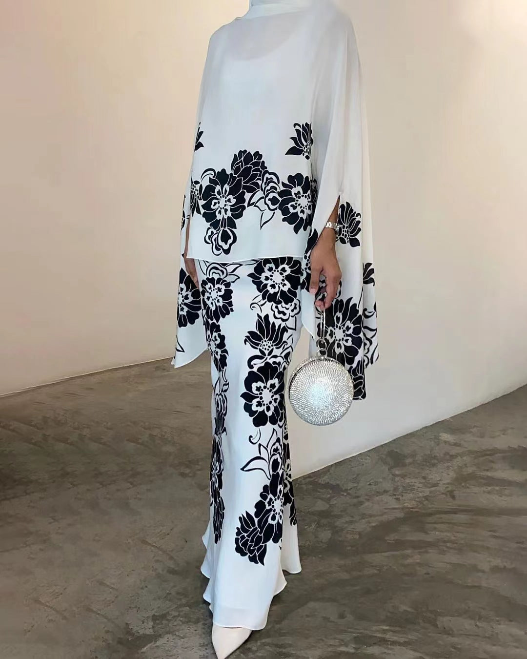Thalia | Women Knitted Co-Ord Set Botanical Print Kimono Top Skirt — Black