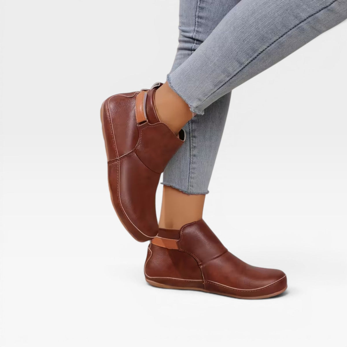 Yolanda | Low Heel Leather Ankle Boots Brown Black Everyday
