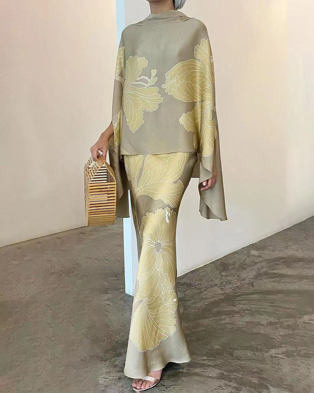 Thalia | Women Knitted Co-Ord Set Botanical Print Kimono Top Skirt — Gold