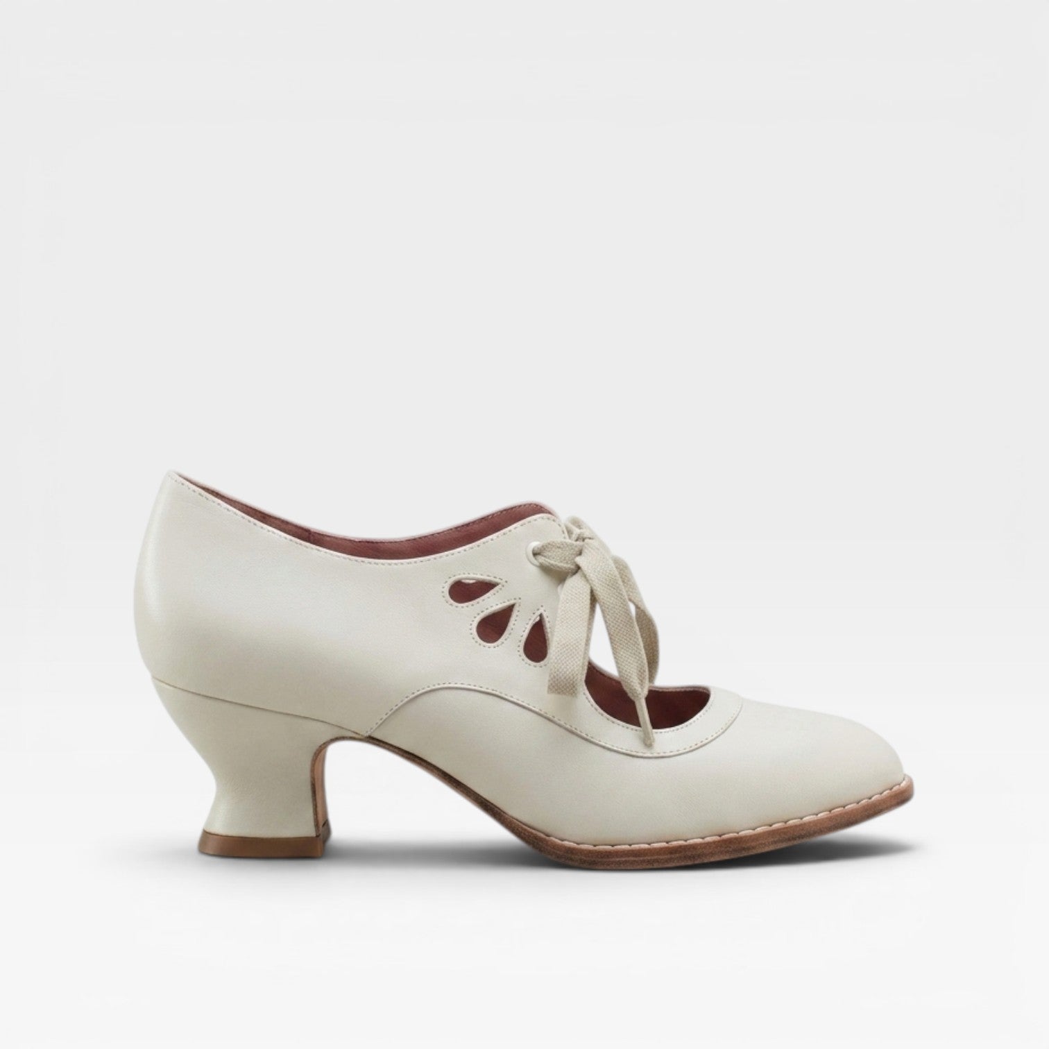 Tatiana | Silver Low Heel Lace-Up Pumps Vintage Leather Heels
