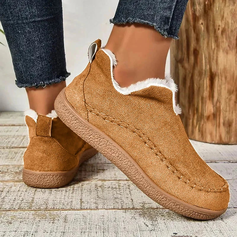 Fiadh | Suede Black Ankle Boots with Cosy Shearling Lining