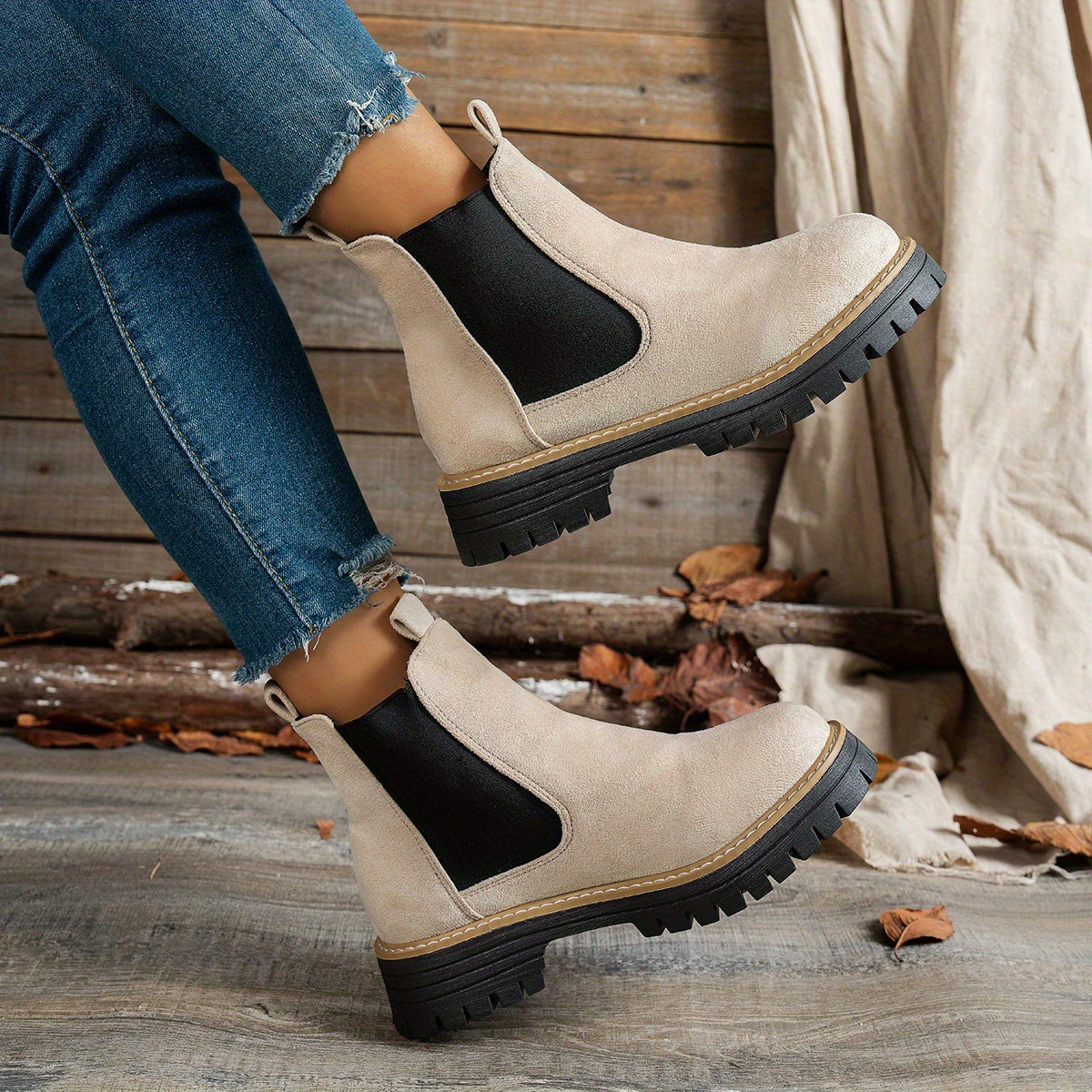 Berenice | Leather Low Heel Chelsea Ankle Boots
