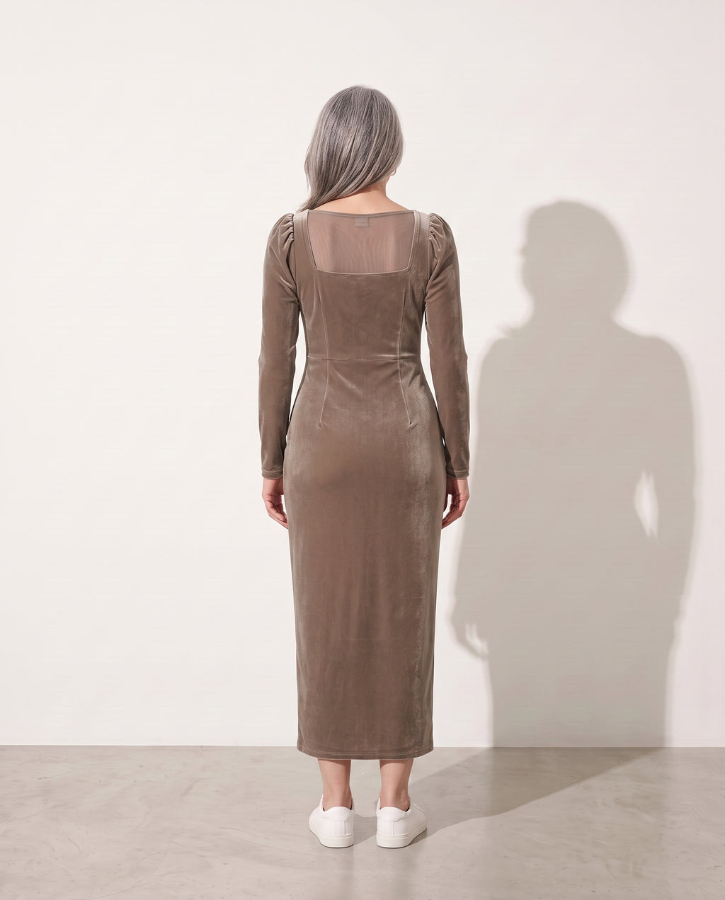 Ophelia | Women's Brown Blush Formal Midi Dress — achterkant