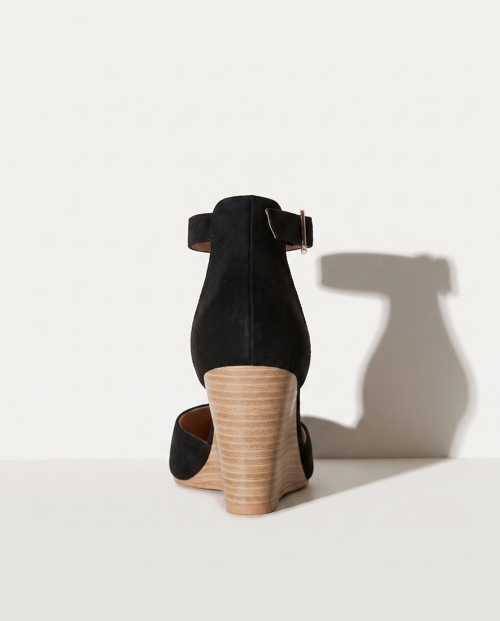 Lavinia | Closed Toe Ankle Strap Wedge Heels for Work & Evening — achterkant