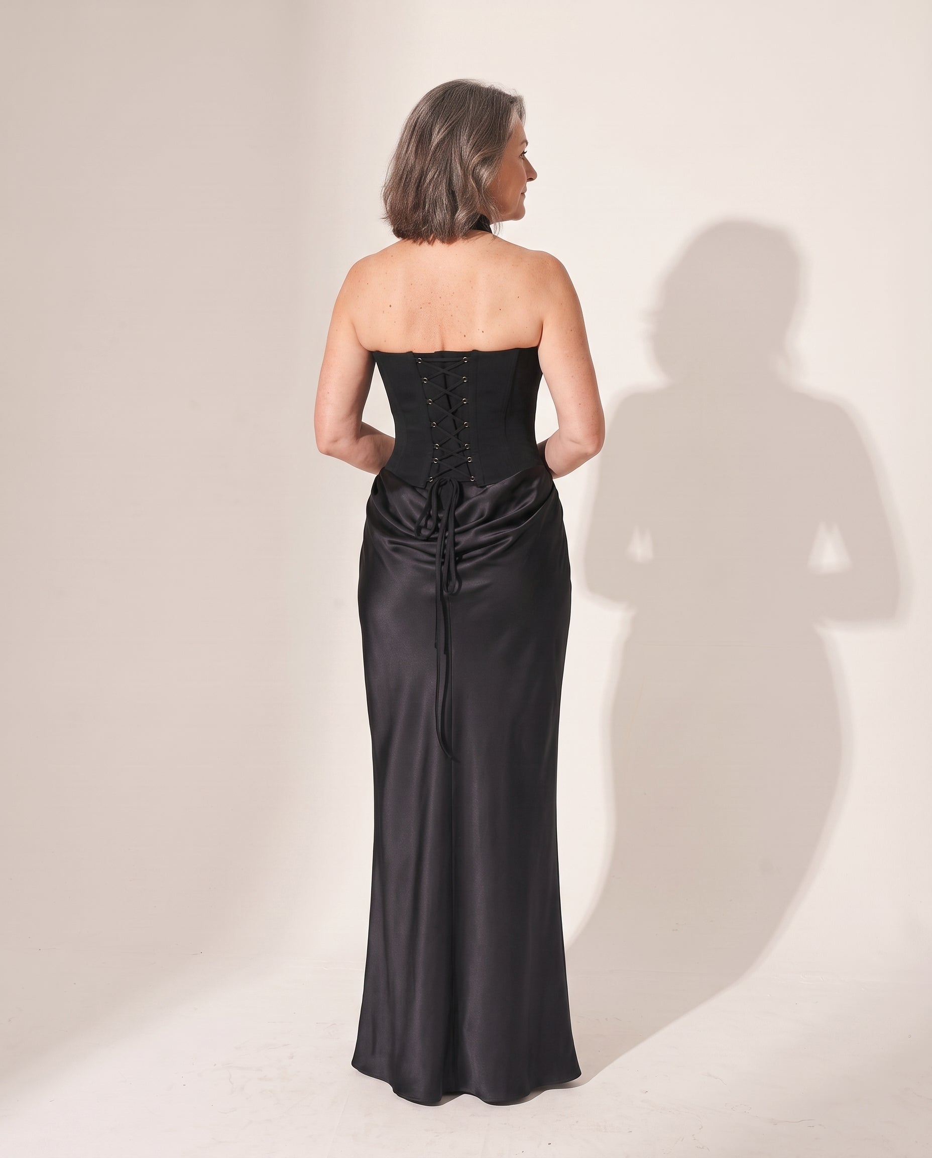 Oriane | Black Corset Strapless Satin Maxi Dress Formal Gown — achterkant