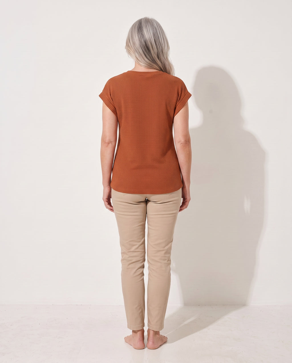 Persephone | Waffle Knit Sweater Tee Everyday Layering — achterkant