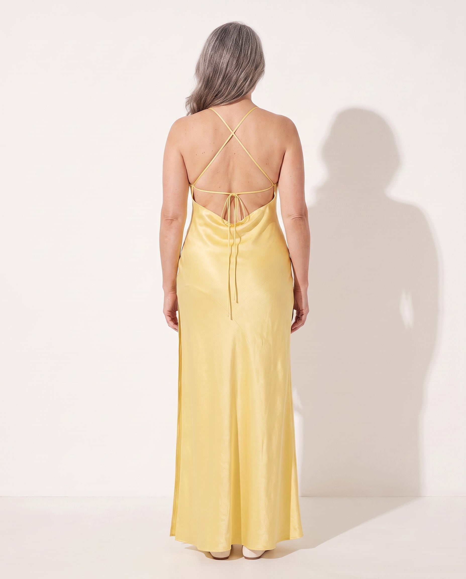 Marguerite | Satin High Split Maxi Evening Dress — achterkant