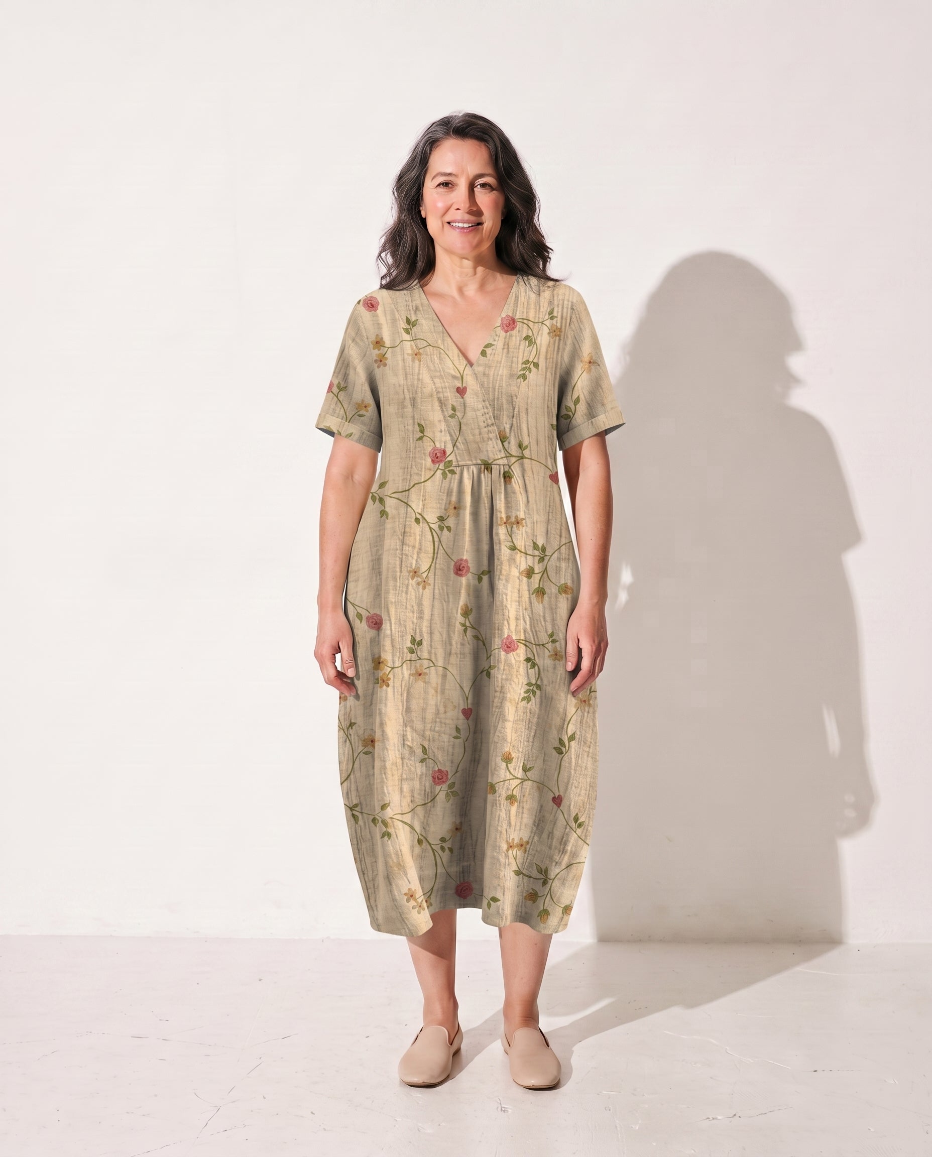 Camille | Long Sleeve Floral Midi Dress For Summer Days — Beige