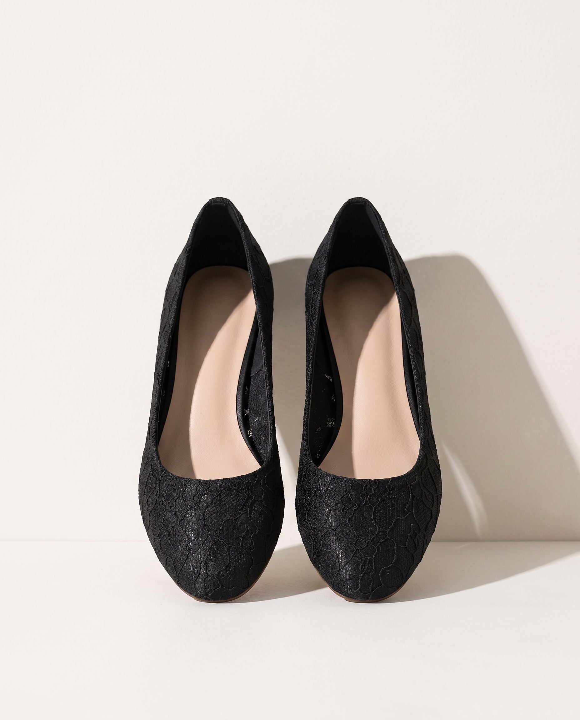 Henriette | Low Heel Lace Wedding Shoes In Five Timeless Shades — Black