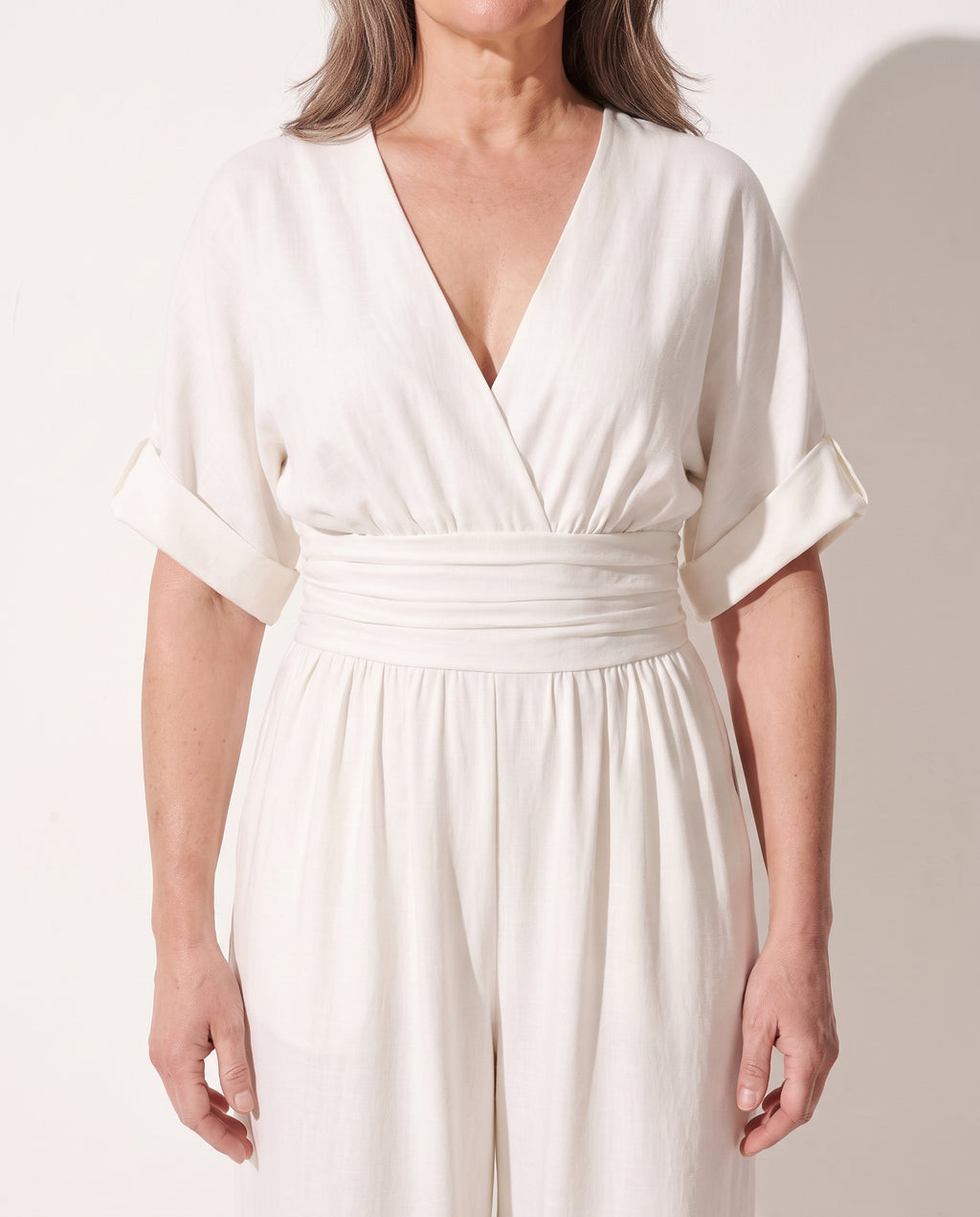 Hermione | Wide Leg Casual Jumpsuit With Cinched Waist Detail — detail