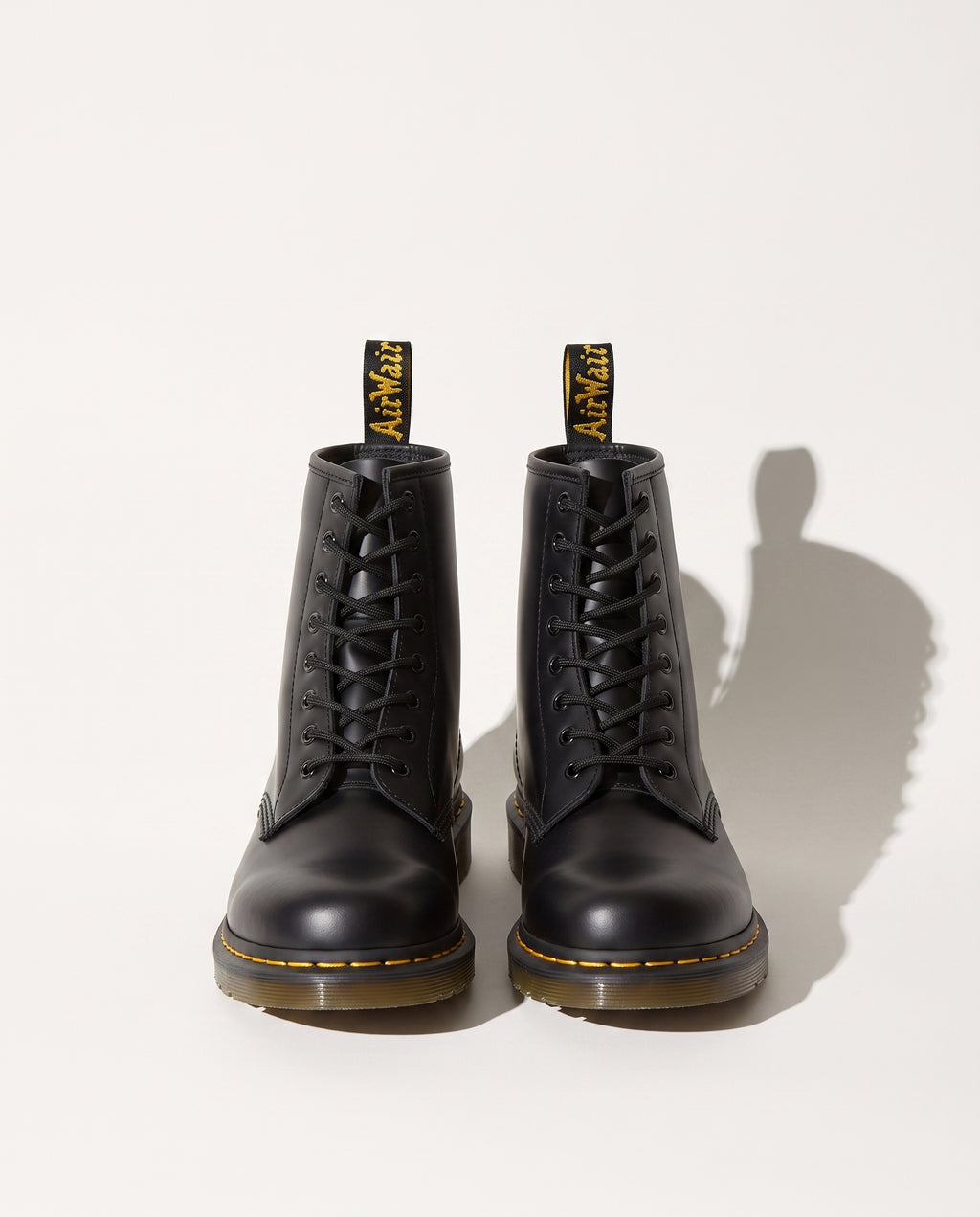 Violaine | Womens Leather Motorcycle Combat Boots Lace Up — voorkant