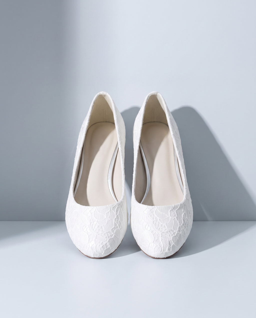 Henriette | Low Heel Lace Wedding Shoes In Five Timeless Shades — voorkant