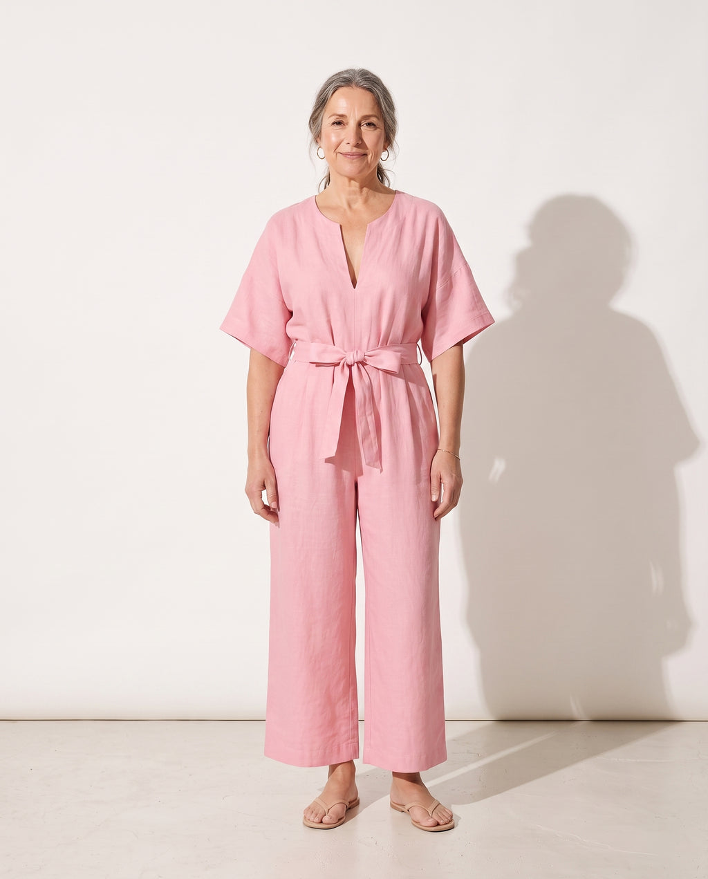 Rosalind | Strapless Wide Leg Linen Jumpsuit — voorkant
