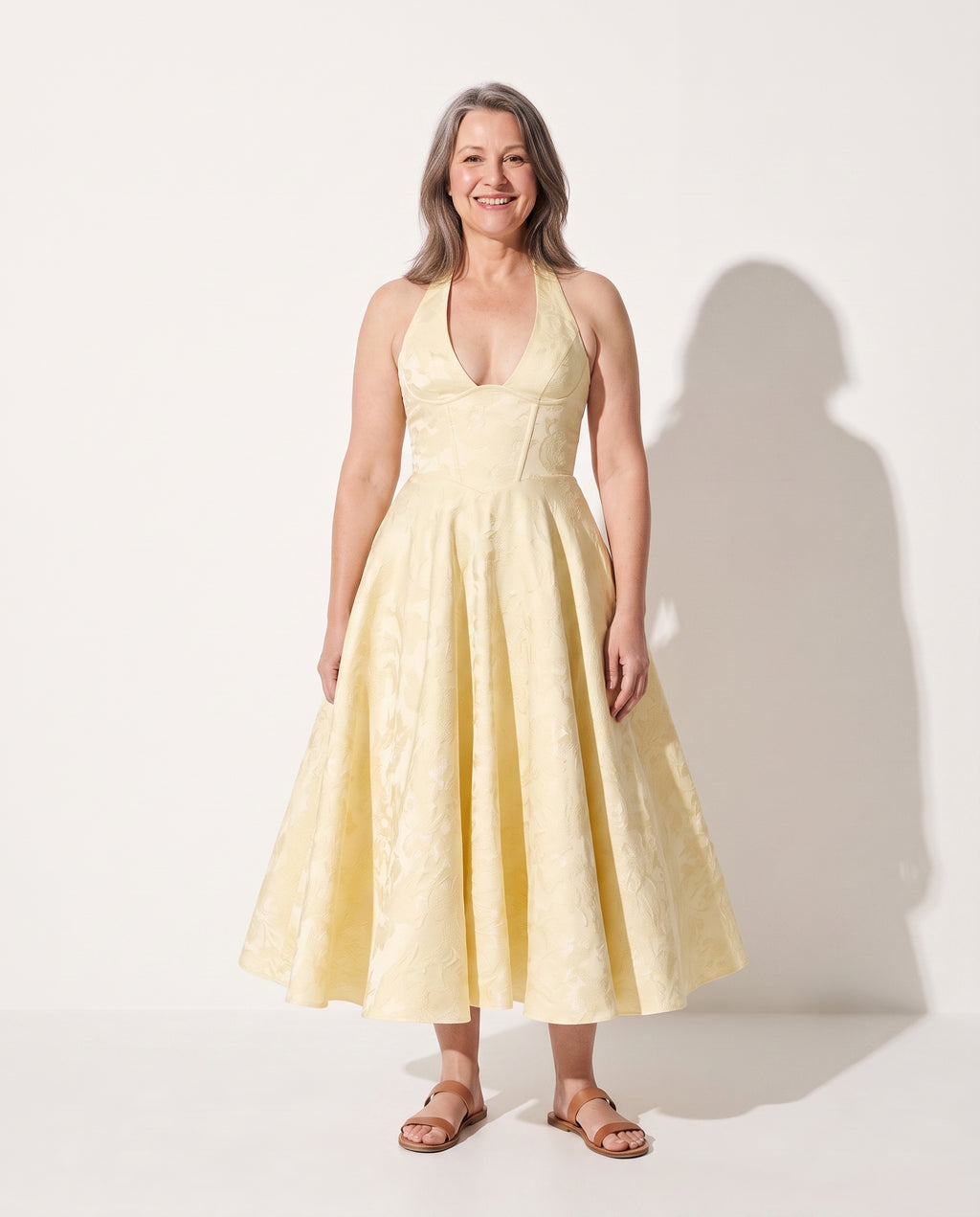 Honorine | Velvet Plunge Neck Midi Dress Occasion Fit Flare — voorkant
