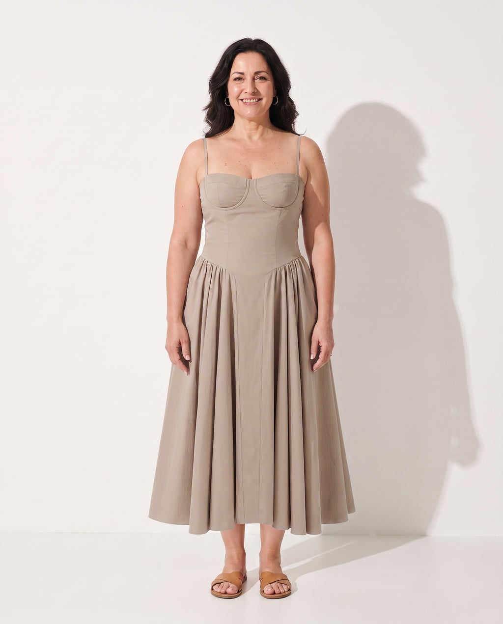 Ninon | Red Corset Dress Midi Underwired Sweetheart Neckline — voorkant