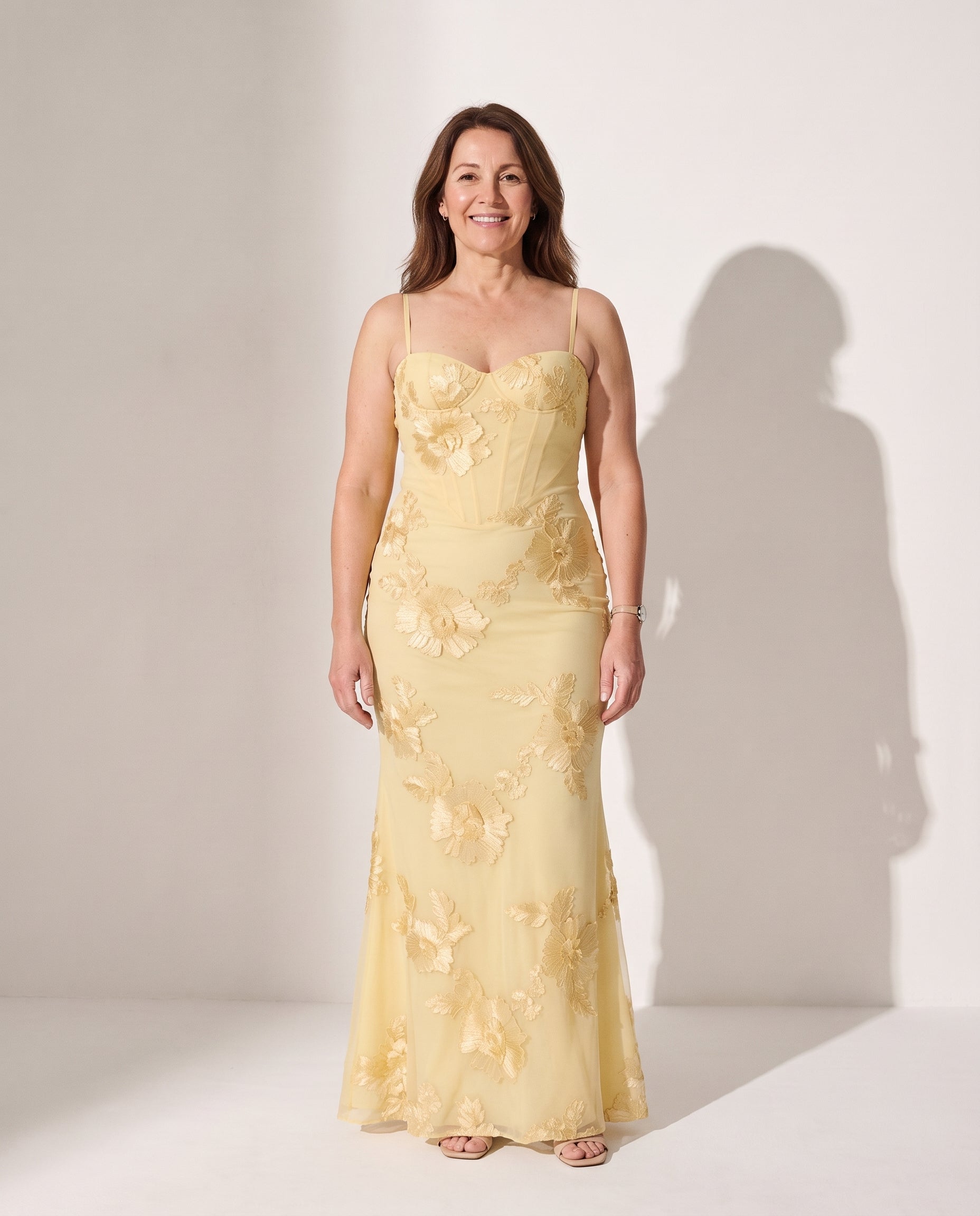 Liliana | Plus Size Floral Embroidered Wedding Dresses Corset Maxi — voorkant
