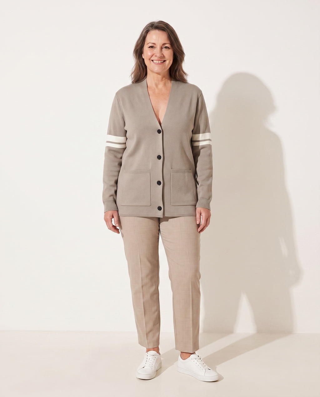 Verena | Chunky Cable Knit Cream Lightweight Cardigan Sweater — voorkant