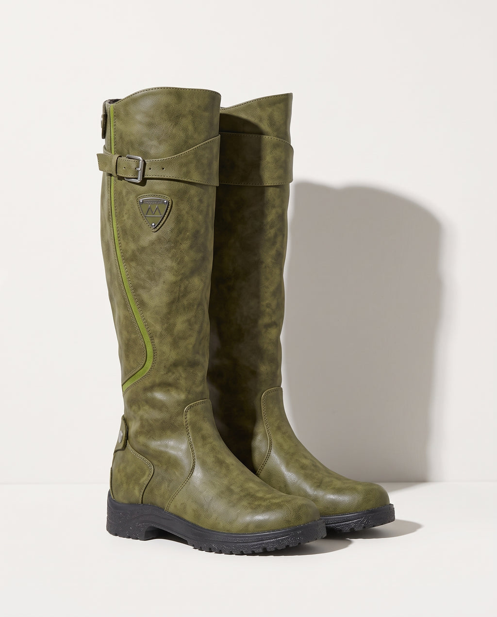 Penelope | Wide Fit Platform Knee High Boots Black Leather — voorkant