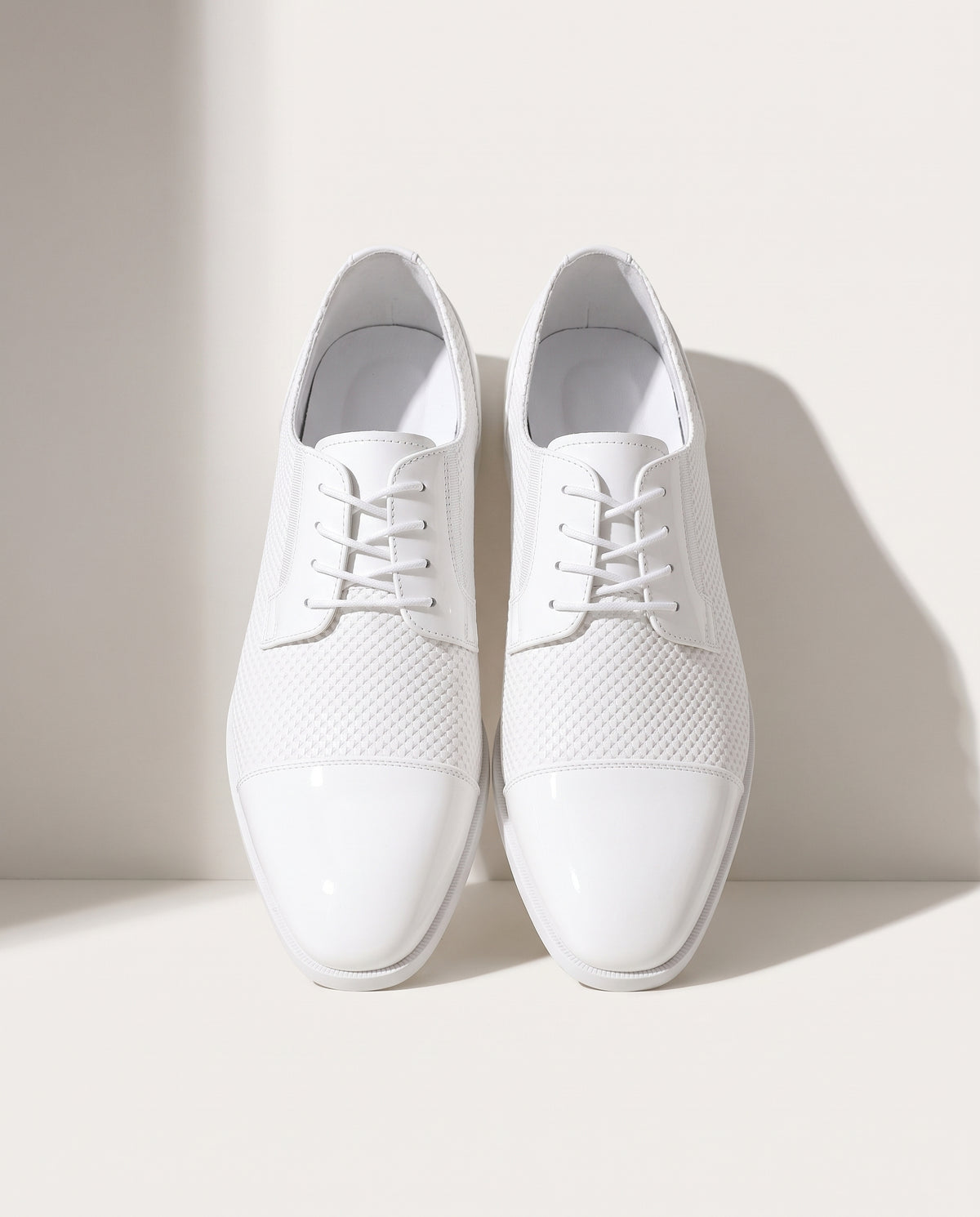 Capucine | Sexy Lace-Up Wedding Dress Shoes With Contrast Detail — voorkant