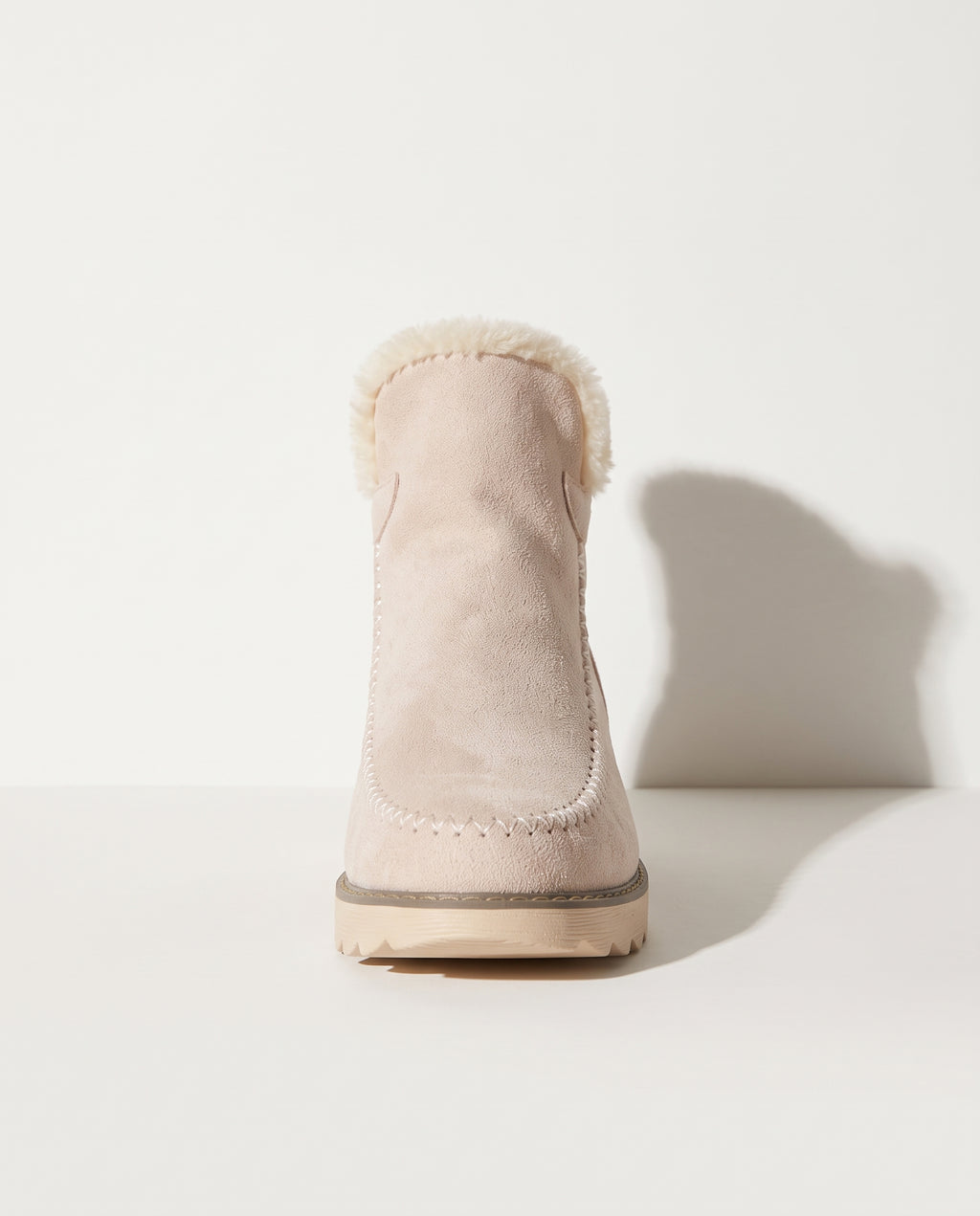 Pascale | Flat Heeled Winter Ankle Boots Black Brown — voorkant