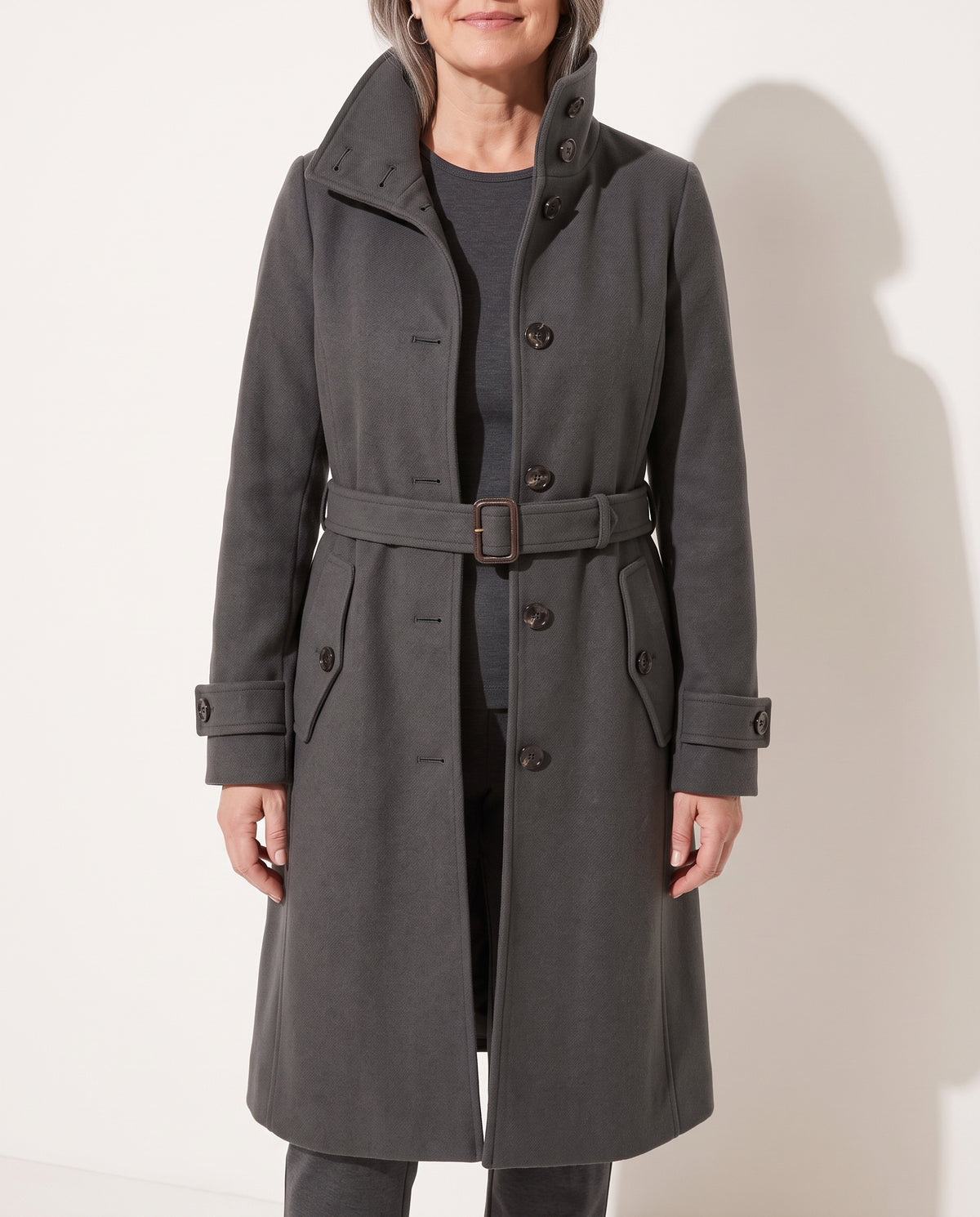 Yolanda | Classic Belted Fur Trench Coat Brown White Black — voorkant