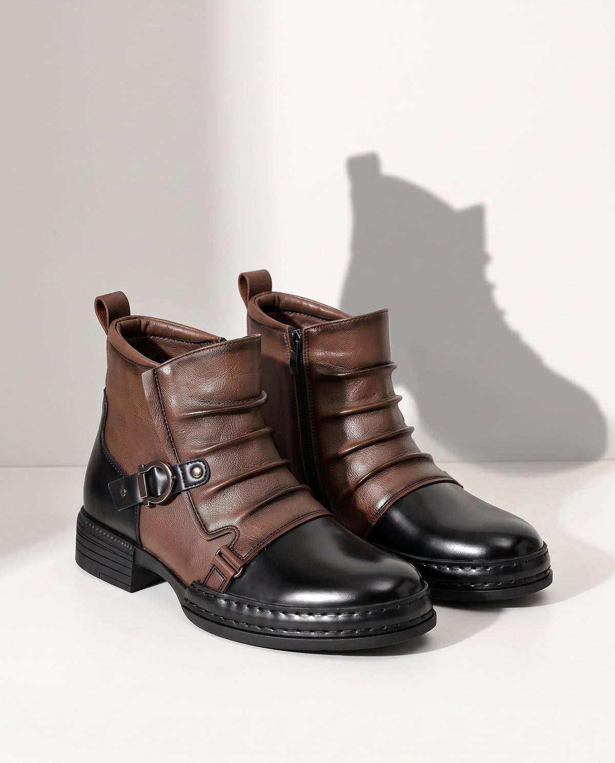 Beatrix | Black Strappy Closed Toe Ankle Strap Heels — voorkant