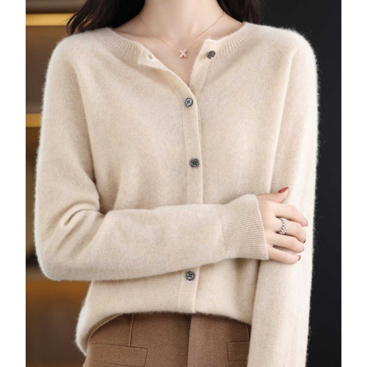 Felicity | Women's Cashmere V-Neck Cardigan for Work & Weekend