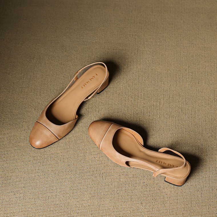 Lavinia | Women's Black Slingback Block Heel Pumps