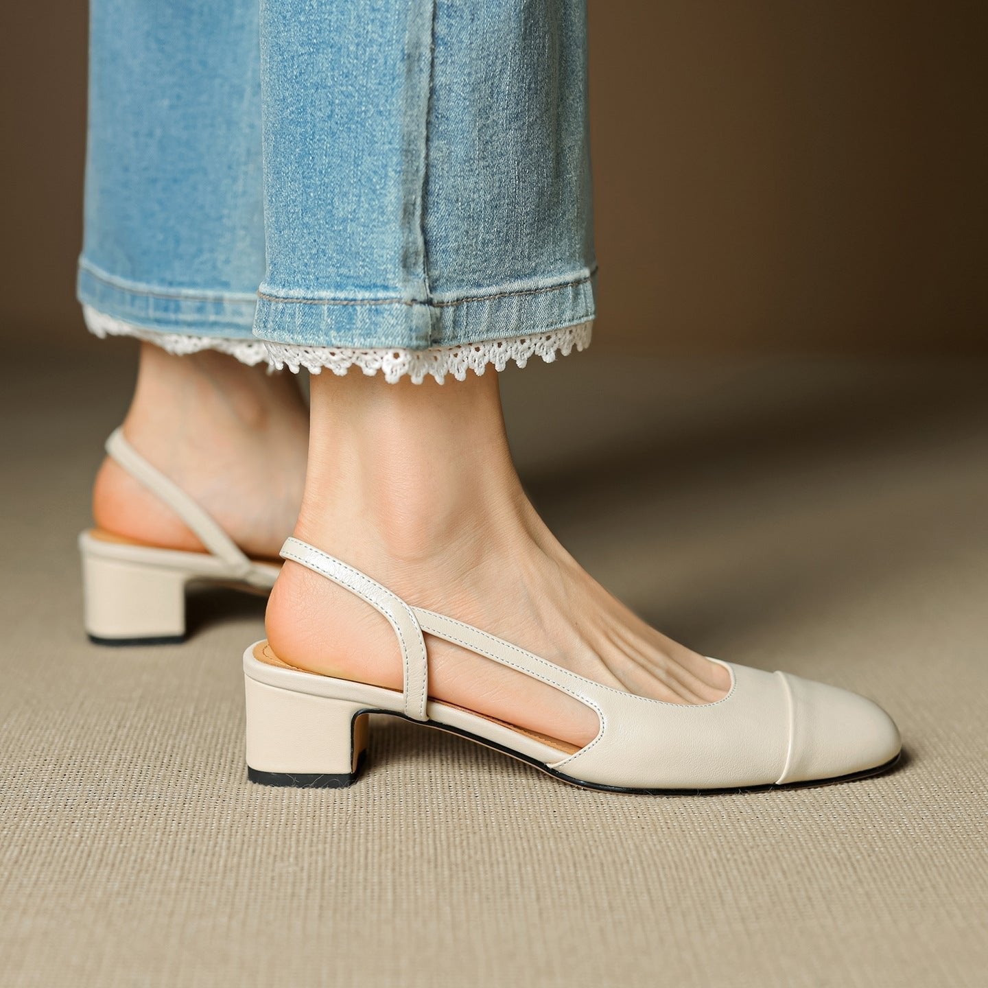 Lavinia | Women's Black Slingback Block Heel Pumps